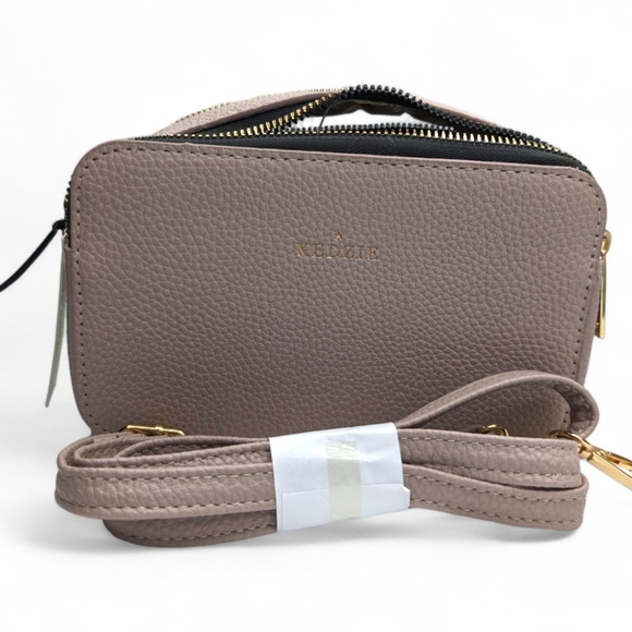 Kedzie | Modernist Vegan Leather Crossbody Bag - Picture 10 of 13